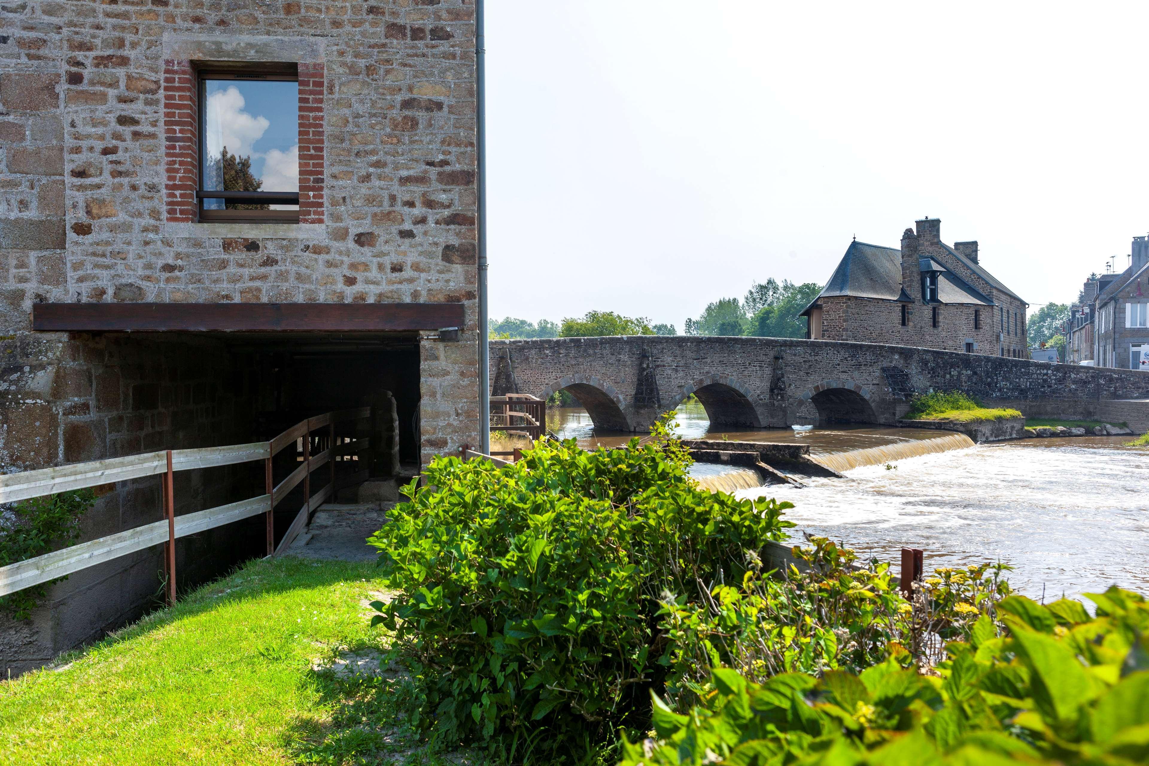 Best Western Le Moulin De Ducey Exteriér fotografie